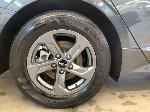 Certified 2024 Kia K5 LXS FWD image 27