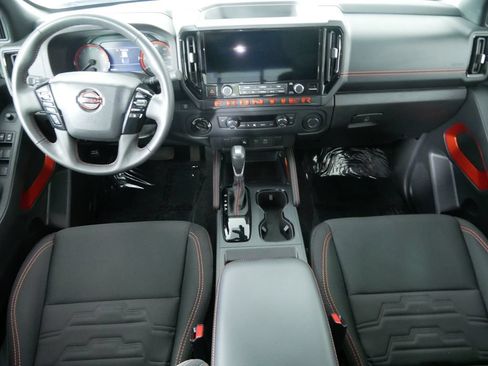 Used 2025 Nissan Frontier PRO-4X w/ Interior Protection Package AWD/4WD image 19