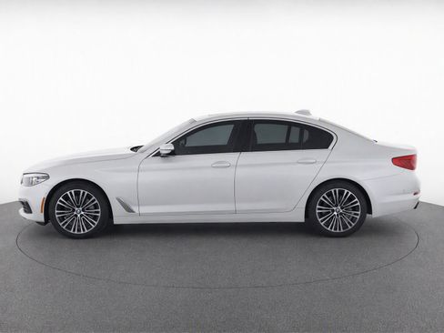 Used 2019 BMW 540i w/ Premium Package RWD image 3