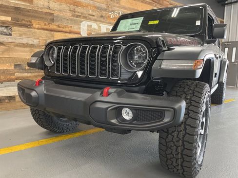 New 2026 Jeep Gladiator Rubicon image 13