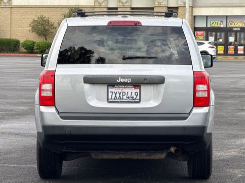 Used 2016 Jeep Patriot Sport image 5