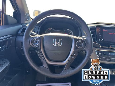 Used 2023 Honda Ridgeline Sport image 14