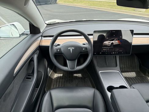 Used 2023 Tesla Model 3 Standard Range RWD image 14