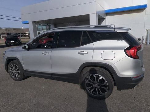 Used 2019 GMC Terrain SLT w/ Preferred Package image 17