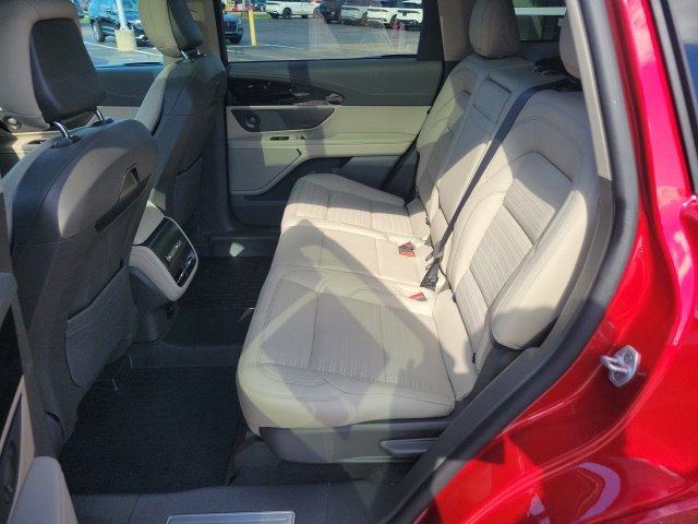 Certified 2025 Lincoln Nautilus Reserve AWD/4WD image 21