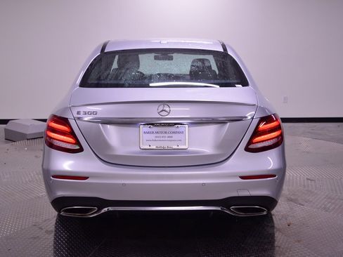 Used 2018 Mercedes-Benz E 300 E 300 image 6