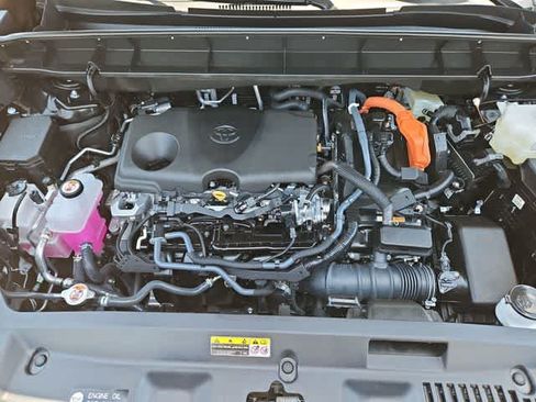 Certified 2026 Toyota Highlander XLE AWD/4WD image 12