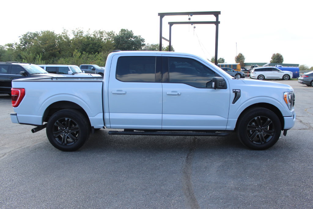 Used 2022 Ford F150 XLT w/ Equipment Group 302A High RWD image 7