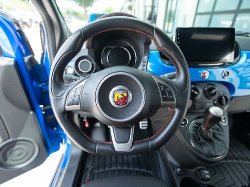 Used 2018 FIAT 500 Abarth FWD image 31
