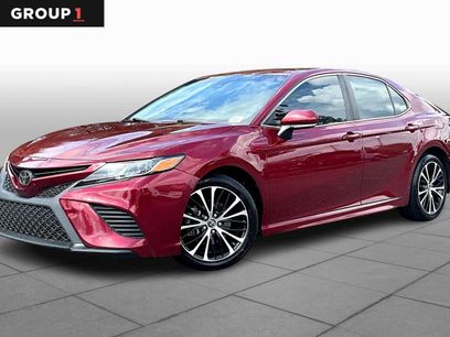 Used 2018 Toyota Camry SE w/ Convenience Package