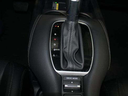 Used 2024 Honda HR-V EX-L image 19