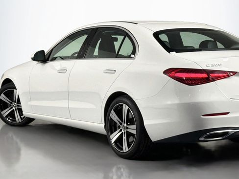 Used 2022 Mercedes-Benz C 300 Sedan image 15
