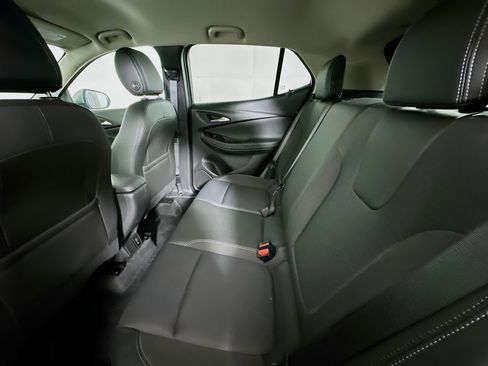 Used 2025 Buick Encore GX Preferred image 26