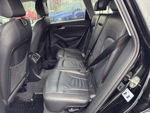 Used 2015 Audi Q5 2.0T Premium image 11