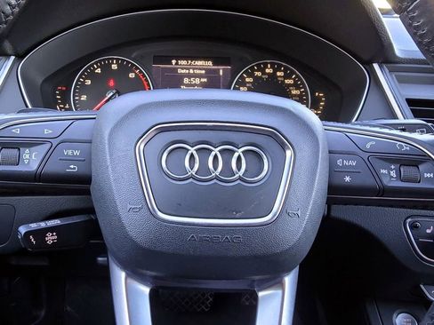Used 2018 Audi Q5 2.0T Premium w/ Convenience Package image 13