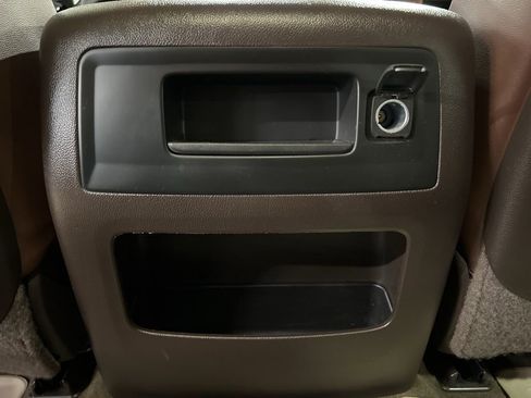 Used 2015 Chevrolet Silverado 1500 High Country w/ High Country Premium Package image 39