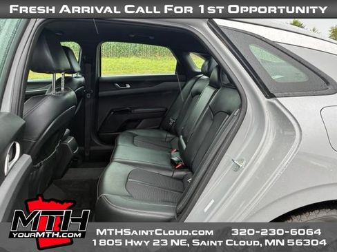 Used 2022 Kia K5 GT-Line AWD/4WD image 10