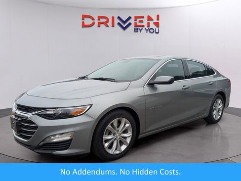 Used 2024 Chevrolet Malibu LT image 1