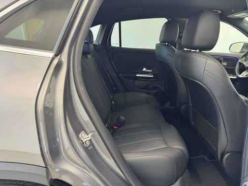 Used 2025 Mercedes-Benz GLA 250 image 18