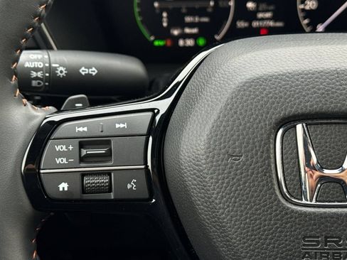 Used 2024 Honda CR-V Sport Touring image 29