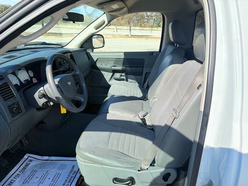 Used 2007 Dodge Ram 1500 Truck ST w/ SXT Group image 12