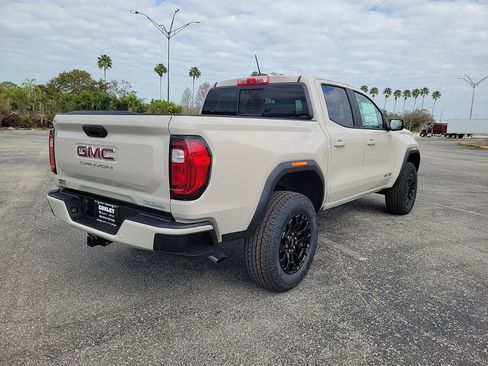 New 2026 GMC Canyon Elevation image 5