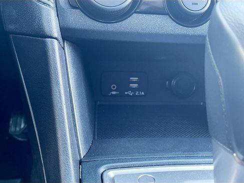 Used 2022 Subaru Impreza Premium image 32