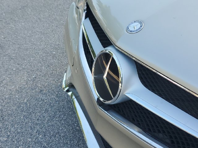 Used 2016 Mercedes-Benz E 400 Cabriolet image 9