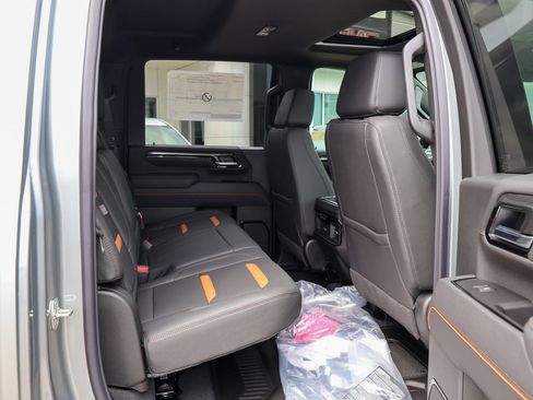 New 2026 GMC Sierra 2500 AT4 w/ AT4 Premium Plus Package AWD/4WD image 36