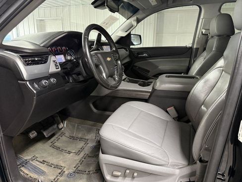 Used 2015 Chevrolet Suburban LT AWD/4WD image 9