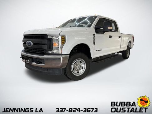 Used 2018 Ford F250 XL w/ Power Equipment Group image 1