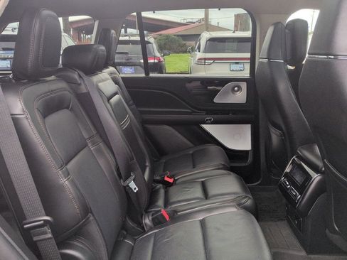 Used 2023 Lincoln Aviator Grand Touring w/ Equipment Group 301A AWD/4WD image 30