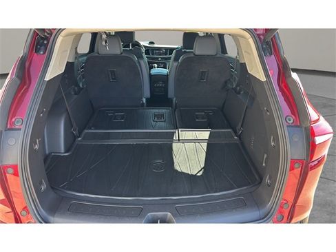 Used 2021 Buick Enclave Essence w/ Sound and Sites Package image 29