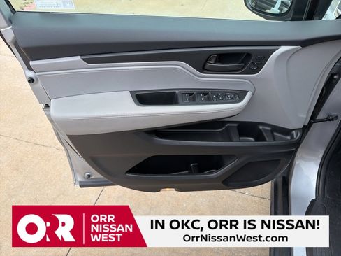 Used 2022 Honda Odyssey EX-L image 12