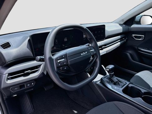 Used 2026 Kia K4 FWD image 9