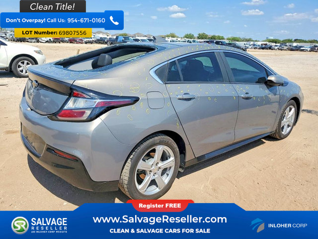 Used 2017 Chevrolet Volt LT w/ Comfort Package FWD image 4
