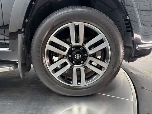 Used 2015 Toyota 4Runner Limited AWD/4WD image 9