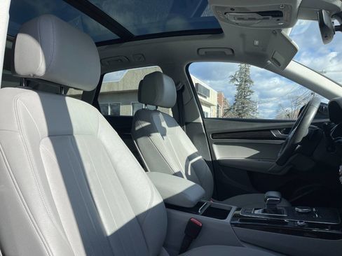 Used 2019 Audi Q5 2.0T Premium w/ Convenience Package image 29