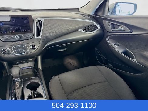 Used 2024 Chevrolet Malibu LT FWD image 24