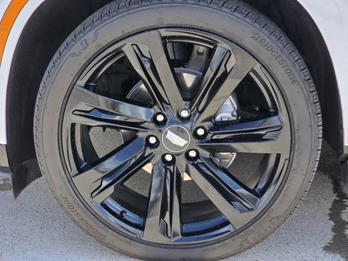 Used 2026 Cadillac Escalade Sport w/ Touring Package AWD/4WD image 8