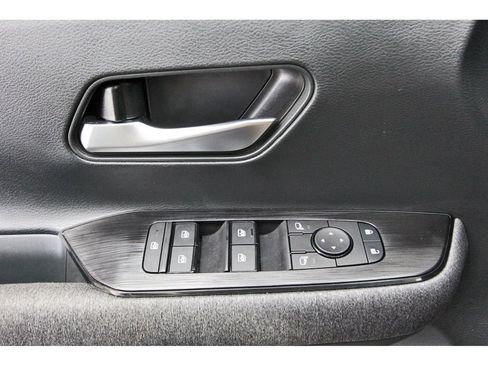 Certified 2026 Nissan Kicks SV w/ SV Premium Package FWD image 21