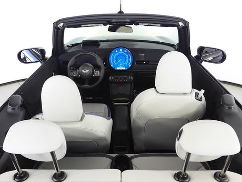 Used 2025 MINI Cooper Convertible FWD image 11
