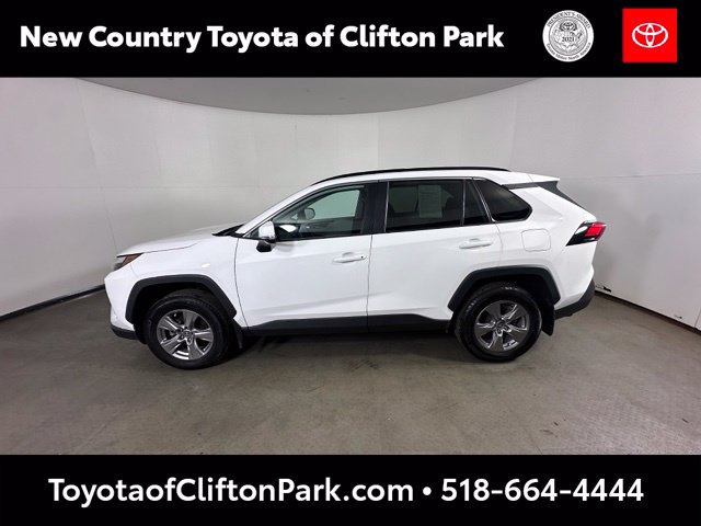 Used 2023 Toyota RAV4 XLE w/ Convenience Package AWD/4WD image 4