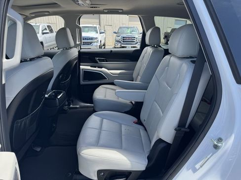 Used 2021 Kia Telluride EX w/ EX Premium Package FWD image 22