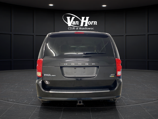 Used 2016 Dodge Grand Caravan SXT FWD image 6