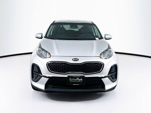 Used 2022 Kia Sportage LX image 2