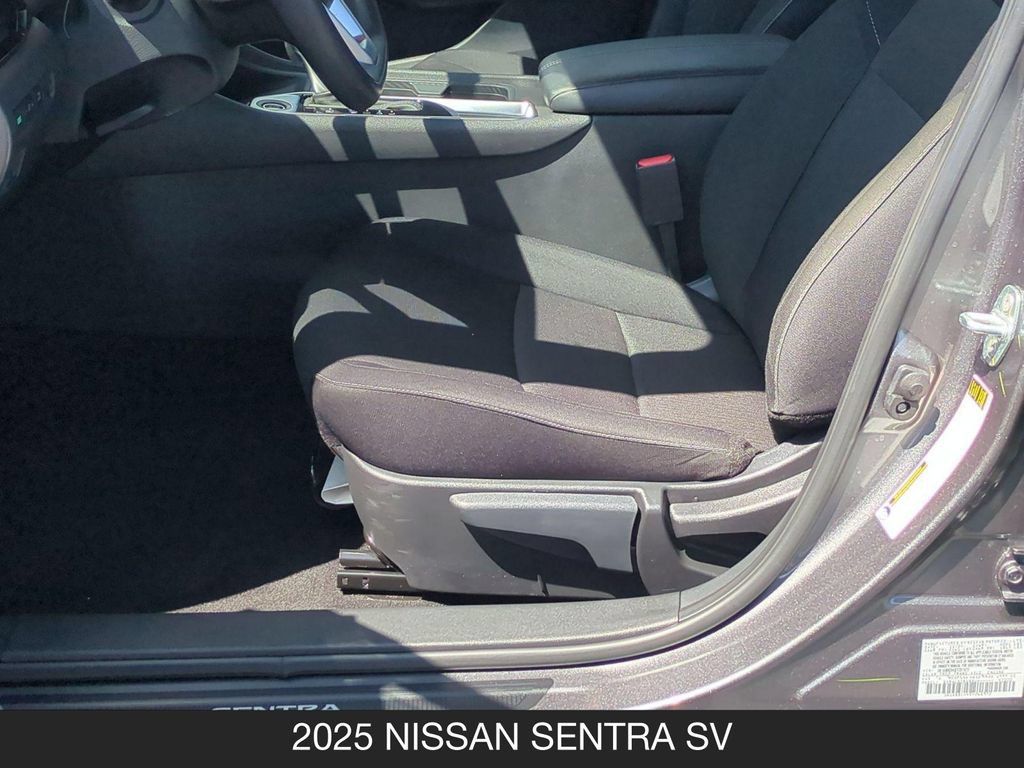 Certified 2025 Nissan Sentra SV FWD image 15