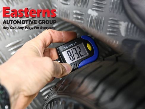 Used 2019 Tesla Model 3 Standard Range image 23