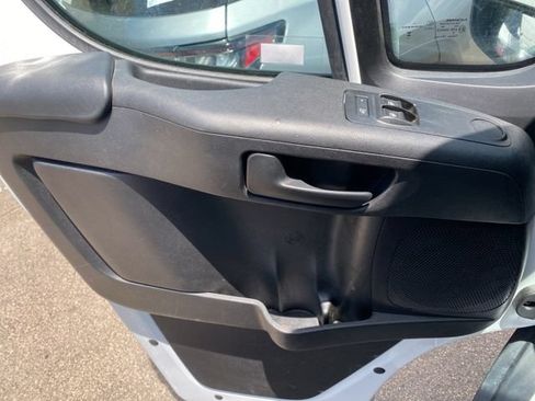 Used 2023 RAM ProMaster 2500 FWD image 30