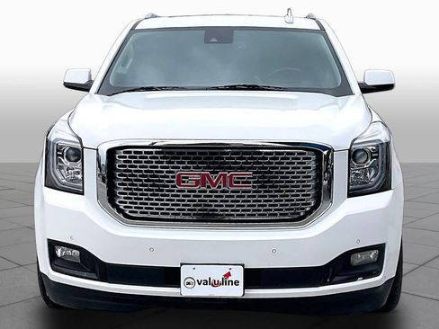 Used 2017 GMC Yukon Denali w/ Open Road Package RWD image 4